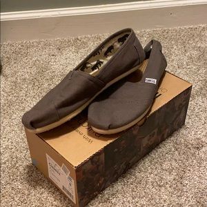 Toms Canvas Flats